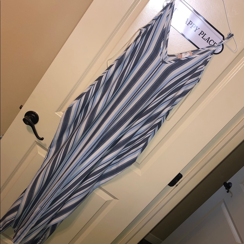 Striped Blue & White Woman’s dress